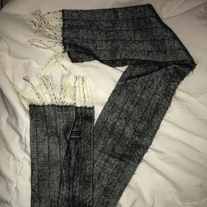 VINTAGE CHRISTIAN DIOR SCARF